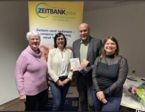 Am 20.2.2026 lud die ZB Mauthausen zu einem Vortrag über Demenz in den Pfarrsaal ein. Sabine Wögerbauer informierte die vielen interessierten Besucher sehr professionell. Auch Bürgermeister Thomas Punkenhofer unterstrich die Wichtigkeit dieses Themas, das so viele Menschen betrifft. Es folgen ständige Gedächtnis-Trainingsgruppen in Mauthausen.